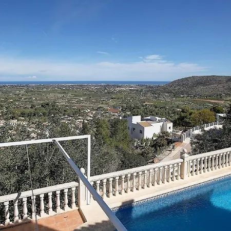 Villa Amanda: 4 Bedroom With Stunning Views